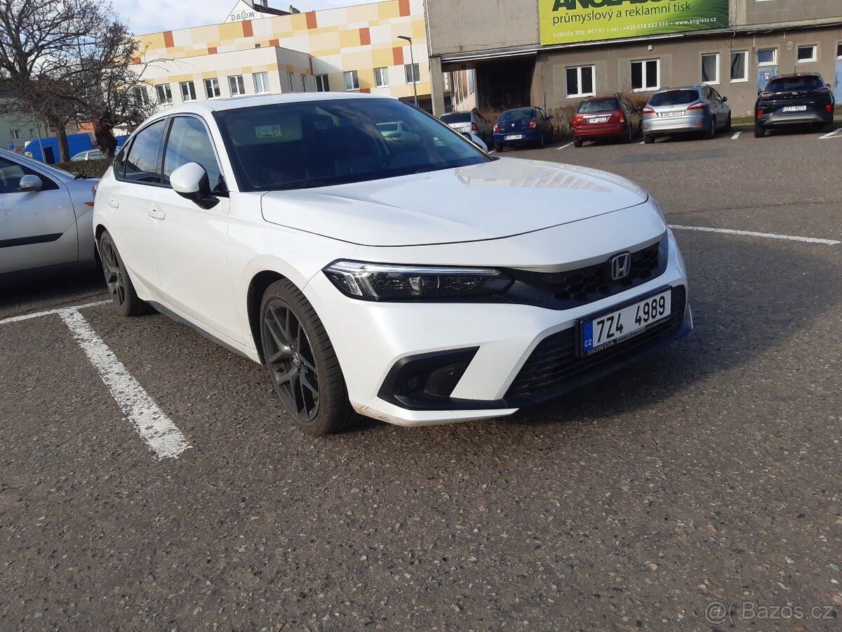 Honda Civic Hev 2.0 ADVANCE-nejvyšší výbava - 3