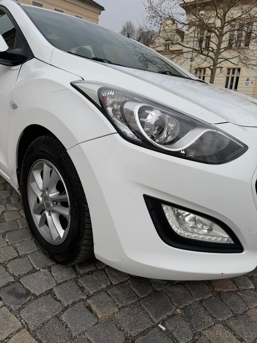Hyundai i30 combi 1.6TDi 2017 - 3