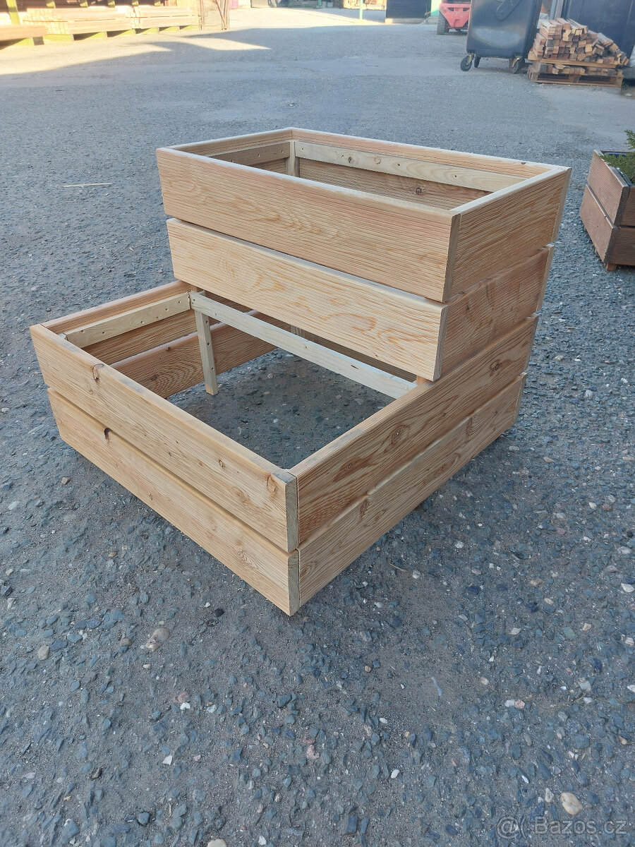 DŘEVĚNÉ TRUHLÍKY - 3