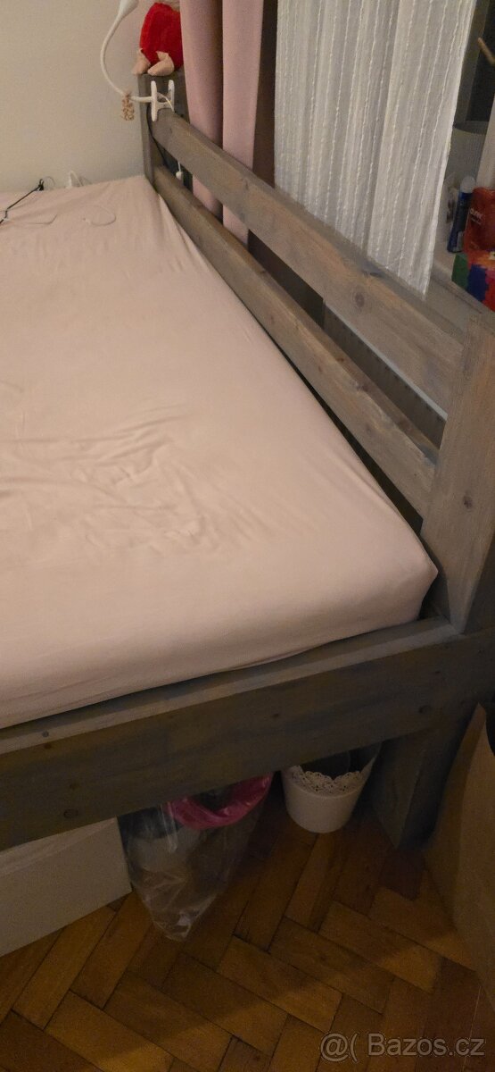 Postel z masivu - 3