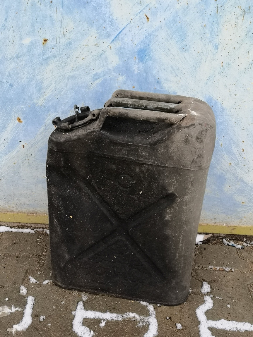 Plechový kanystr USA - 3