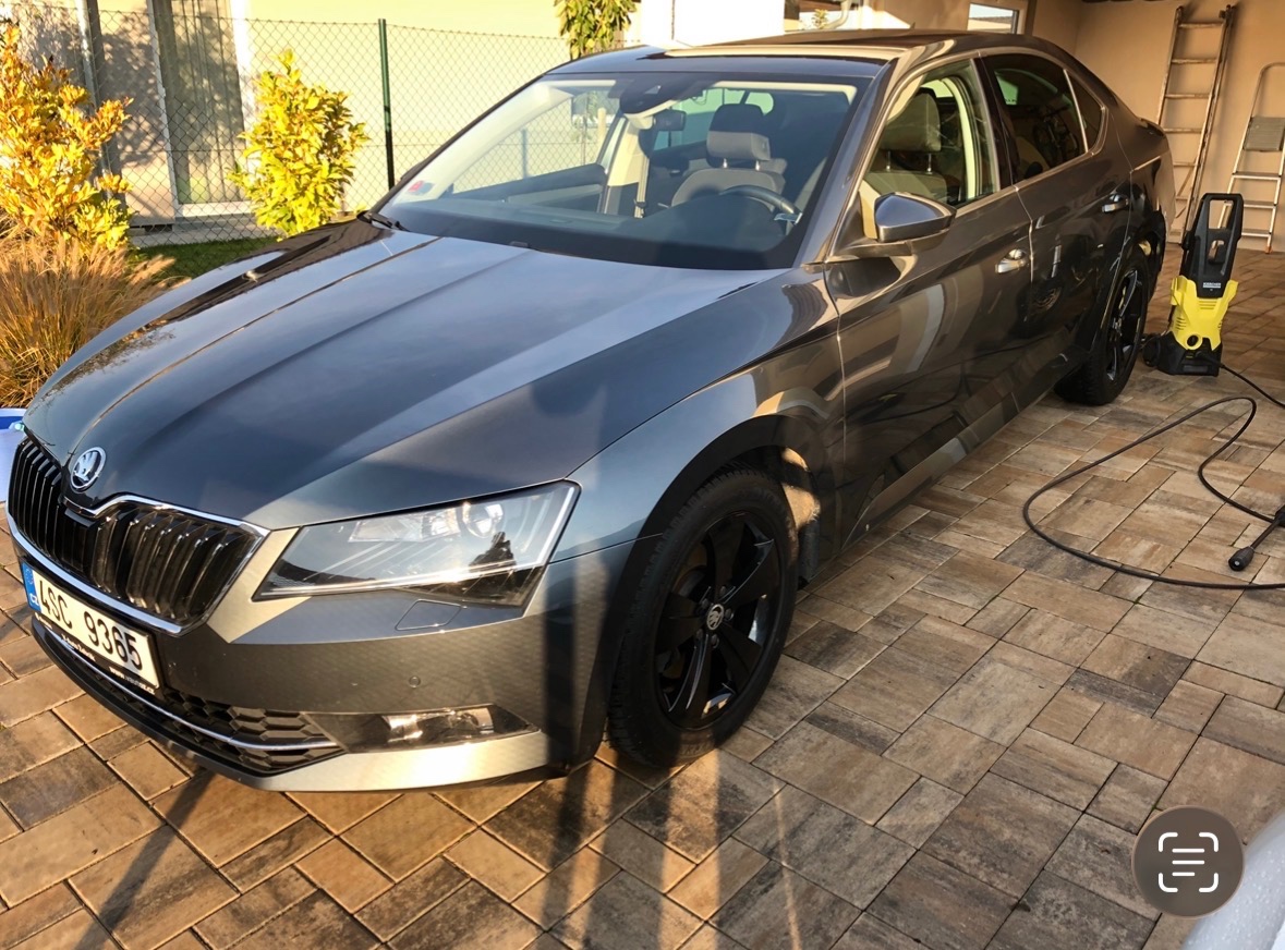 Škoda Superb 2.0 TDI, 2017, manuál, ČR - 3