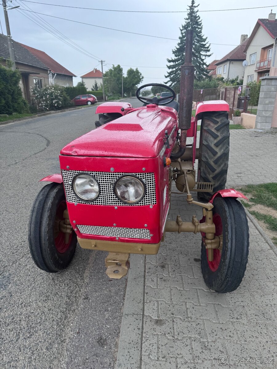Zetor 2511 s papíry ČR - 3