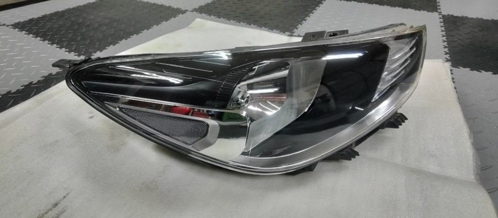 Kia Rio IV 4 YB 2017- prave predne svetlo lampa - 3