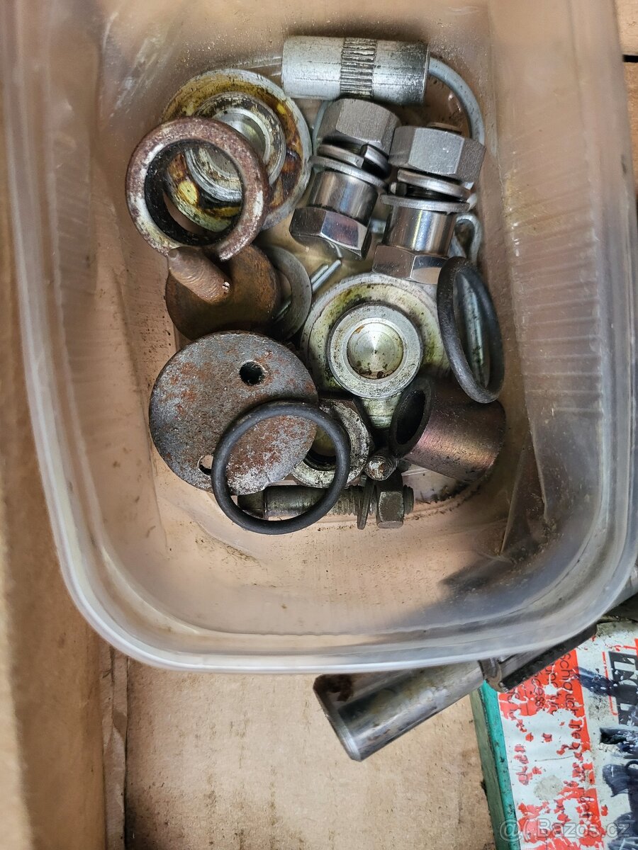 Prodam dily na manet 90 - 3