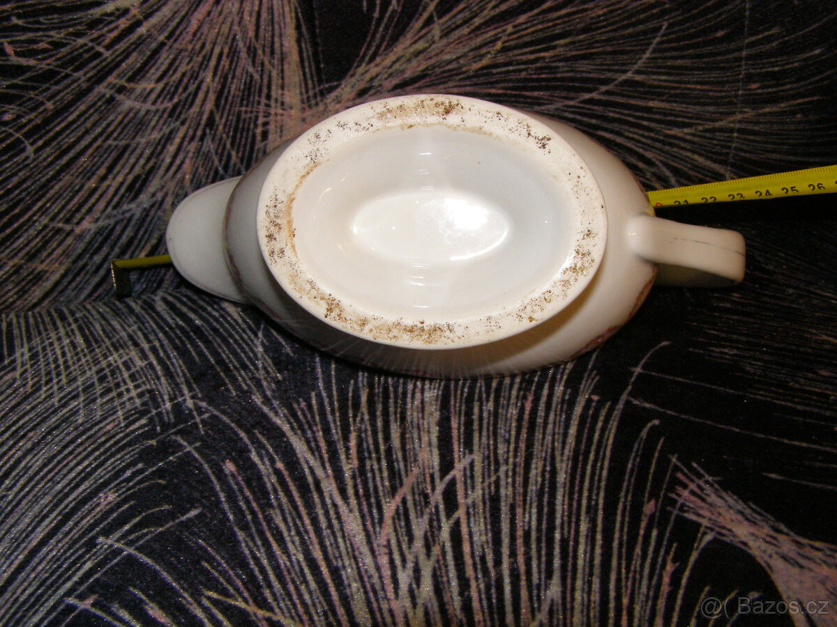 Omáčník no name - 3