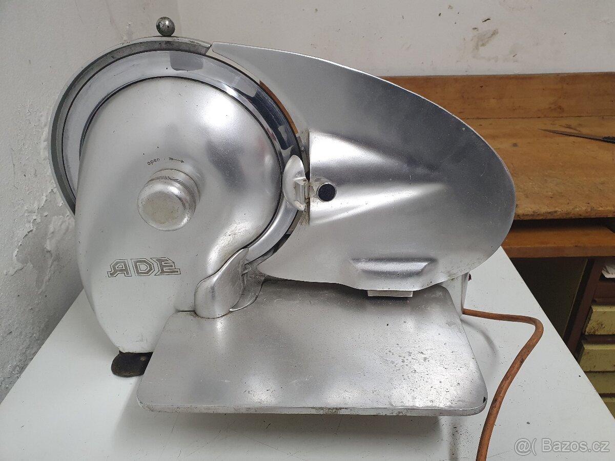 Nářezák ADE - 3