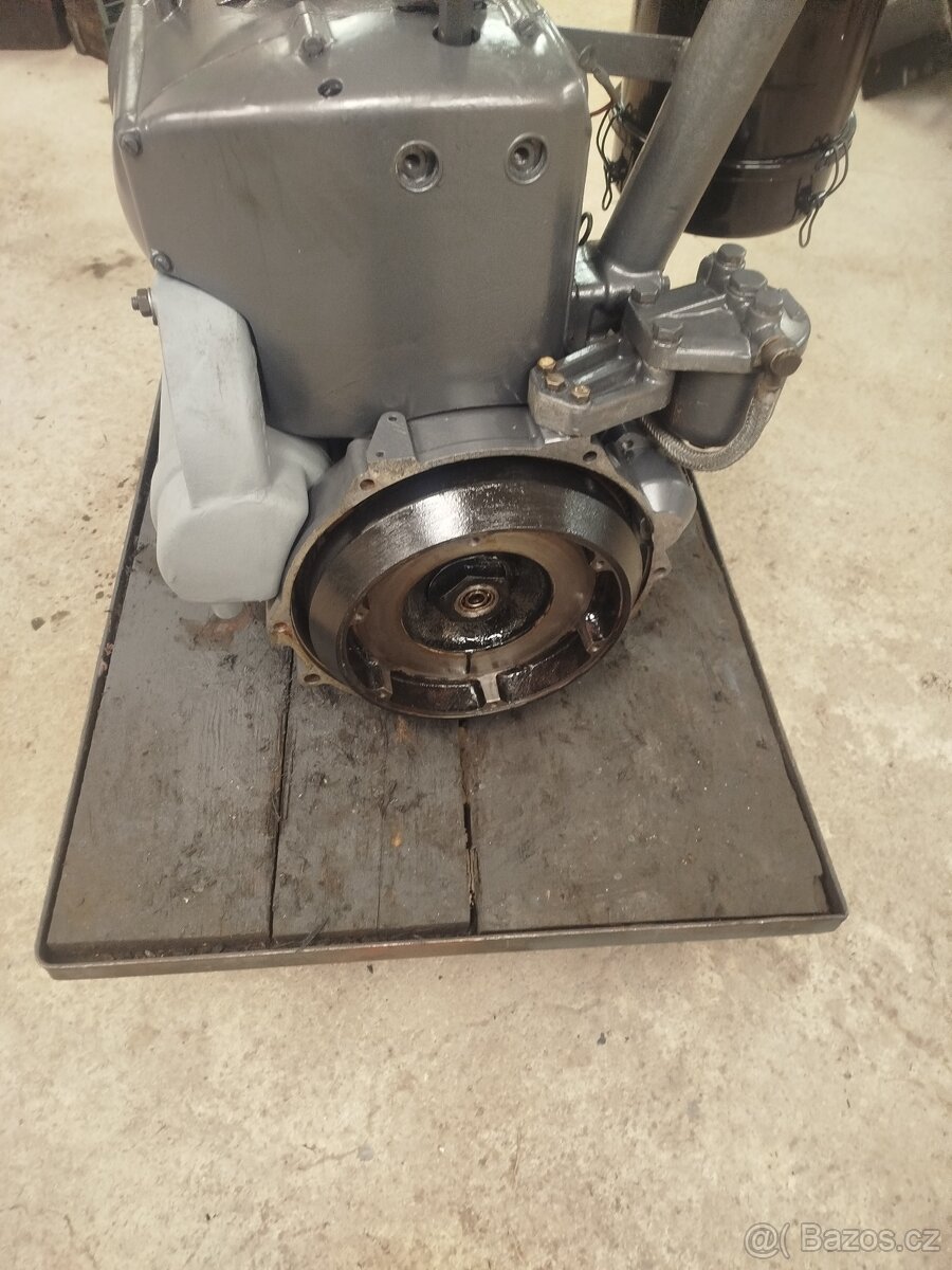 motor 1D90TA - 3