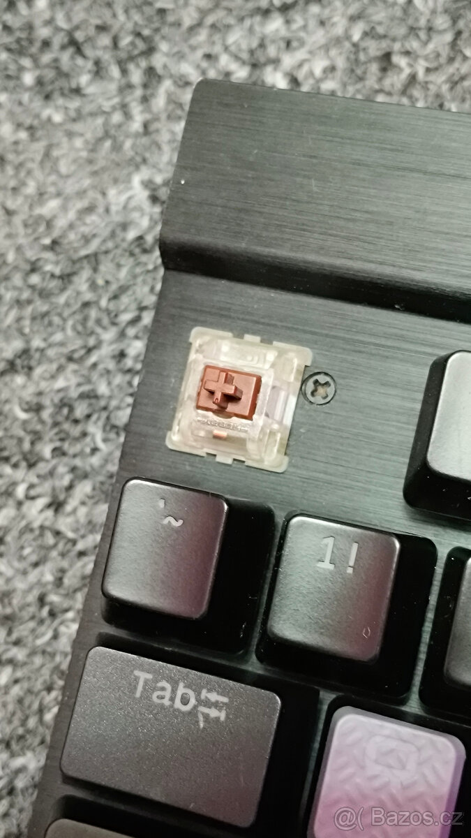 Corsair K70 LUX RGB Mechanical Gaming Keyboard- Brown switch - 3