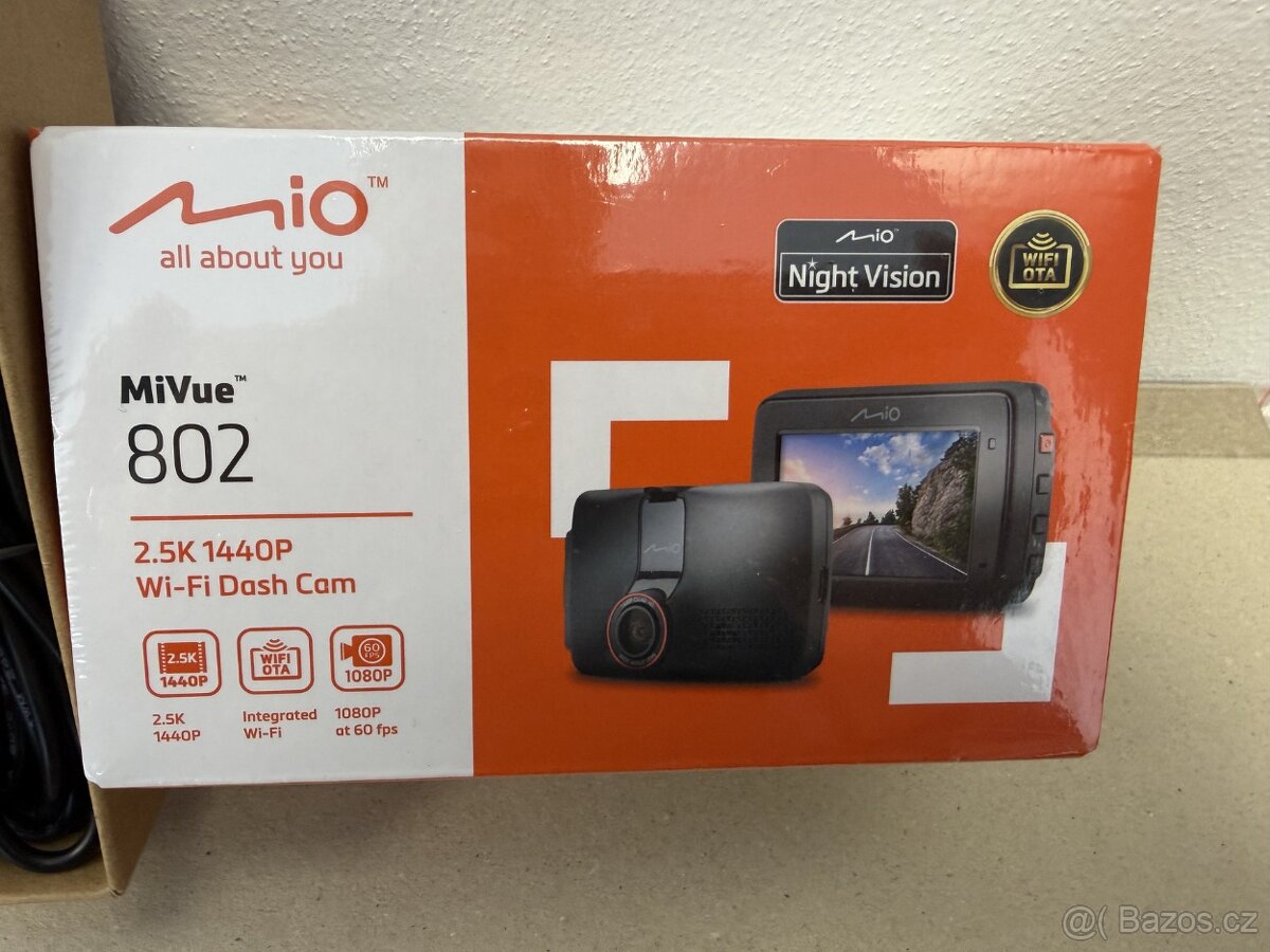 Autokamera MIO MiVue 802 2.5K + TrueCam Hardware Kit - 3