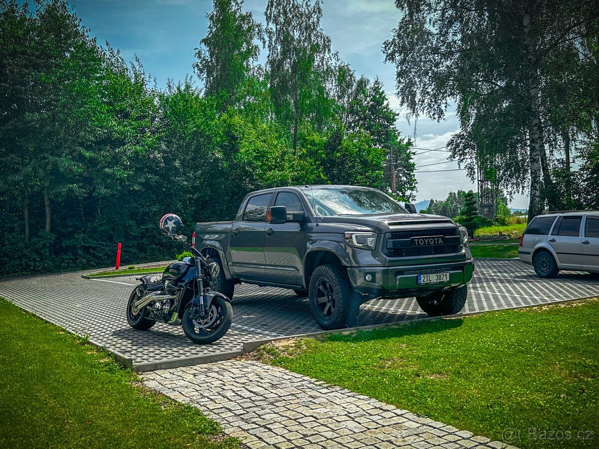 Toyota Tundra 5.7 V8 SUPERCHARGER 600hp - 3
