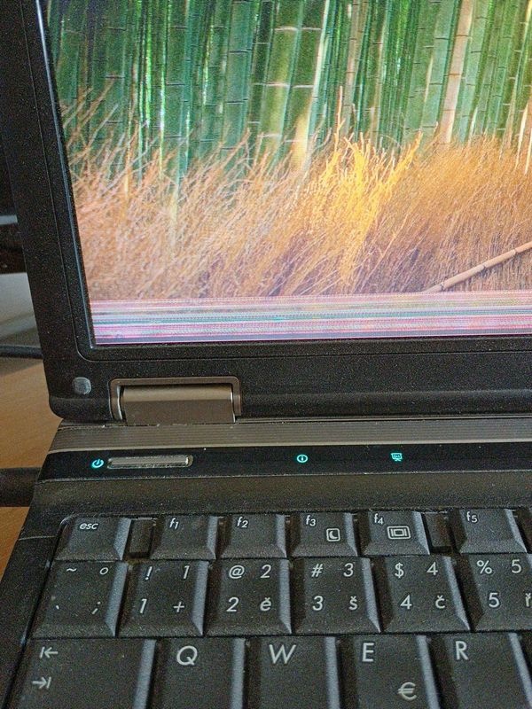 HP ProBook 6530b s vadou+dock+zdroj - 3