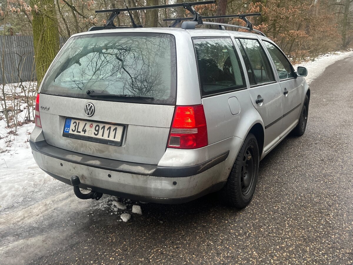VW Golf - 3