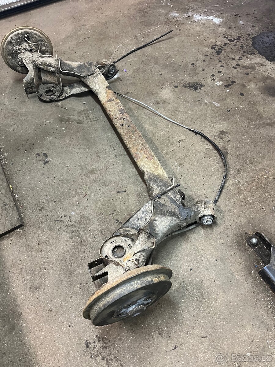 Zadní náprava Octavia - 3