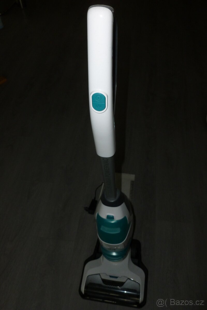 Robotický, tyčový, mechanický vysavač - 3