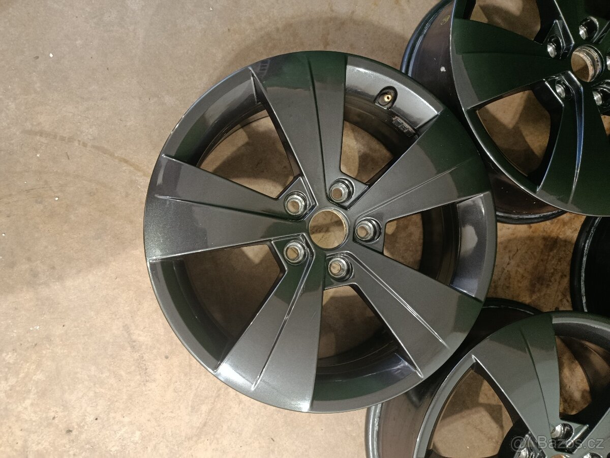 17" alu 5x112 6,5J et41 Superb - 3