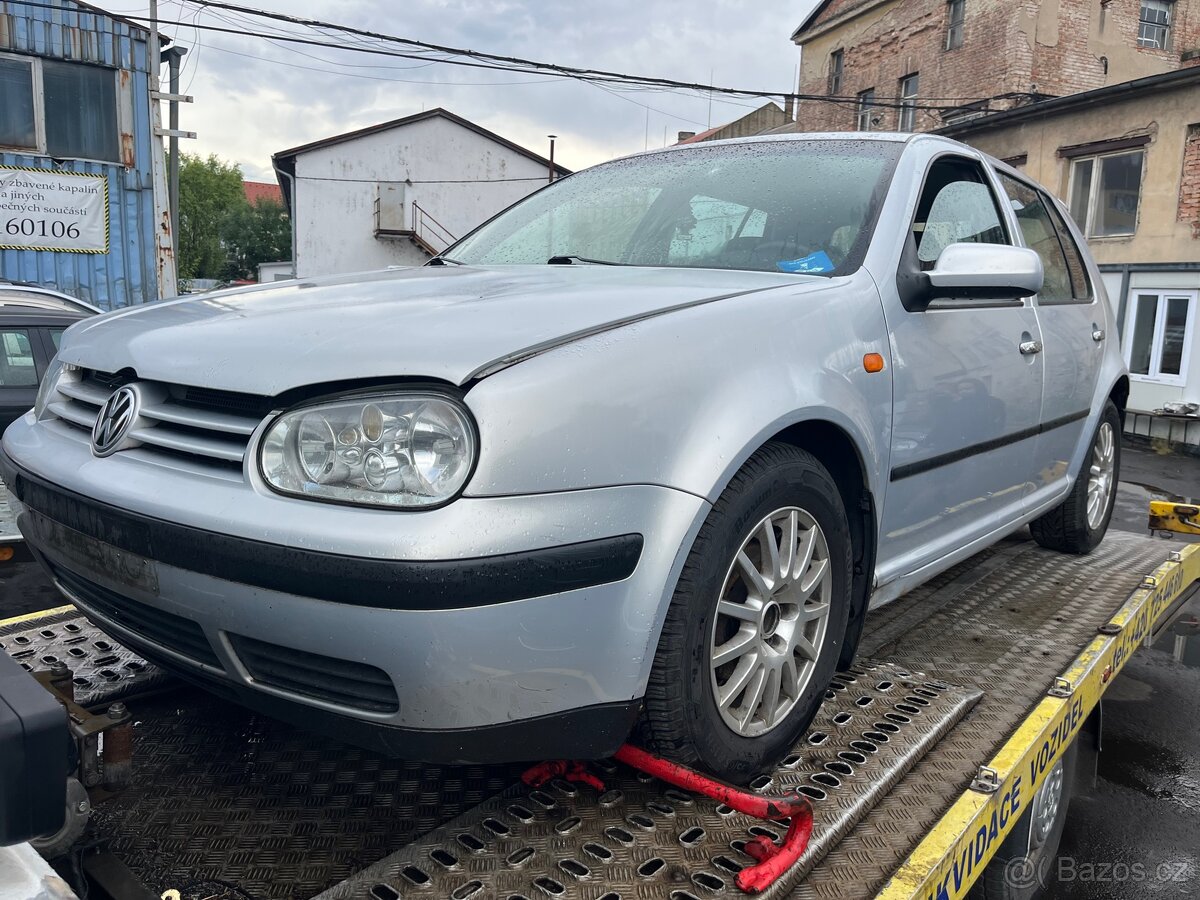 Díly golf 4 1.4 16V - 3