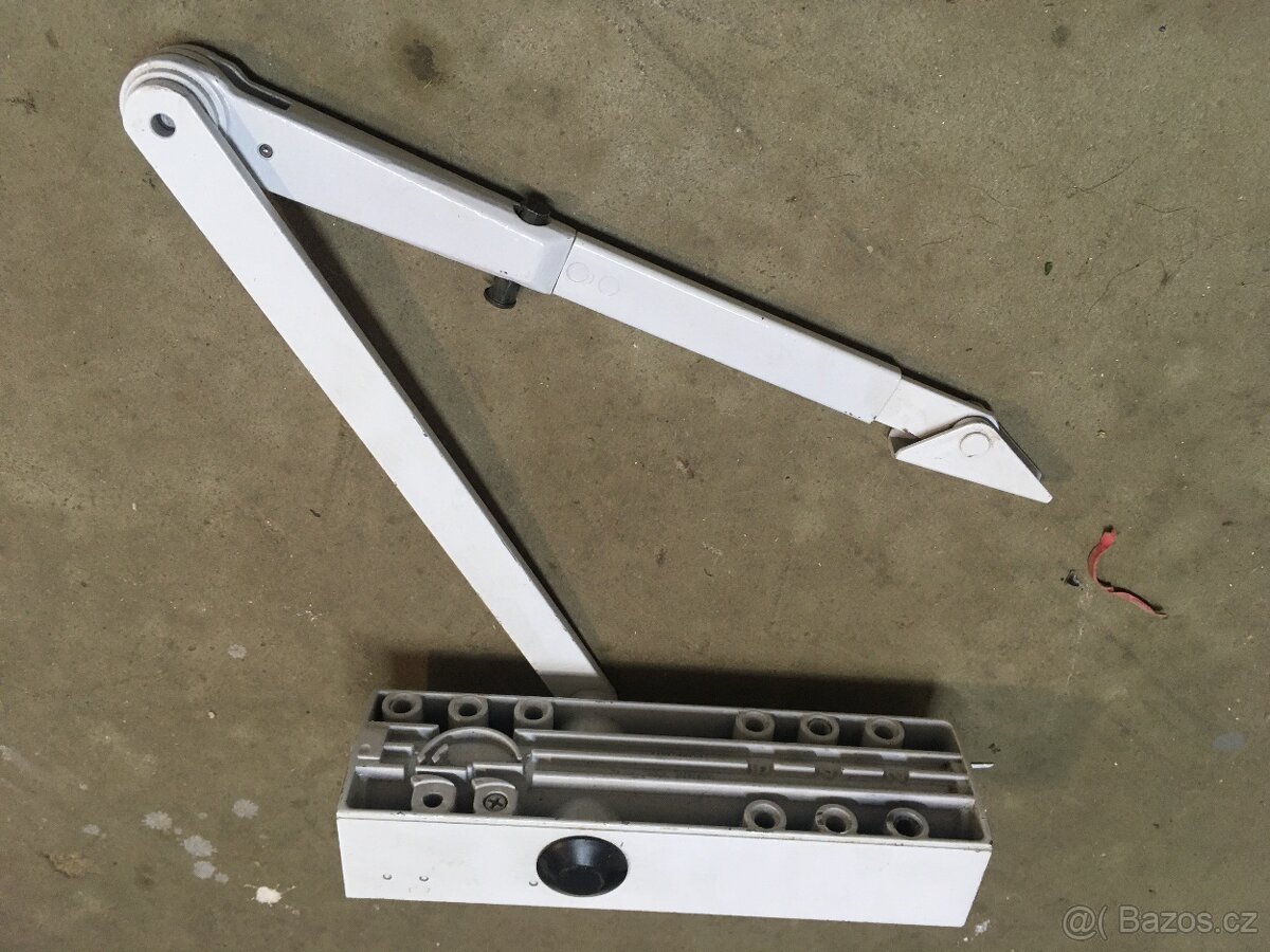 Dveřní zavirač GEZE TS2000 - 3