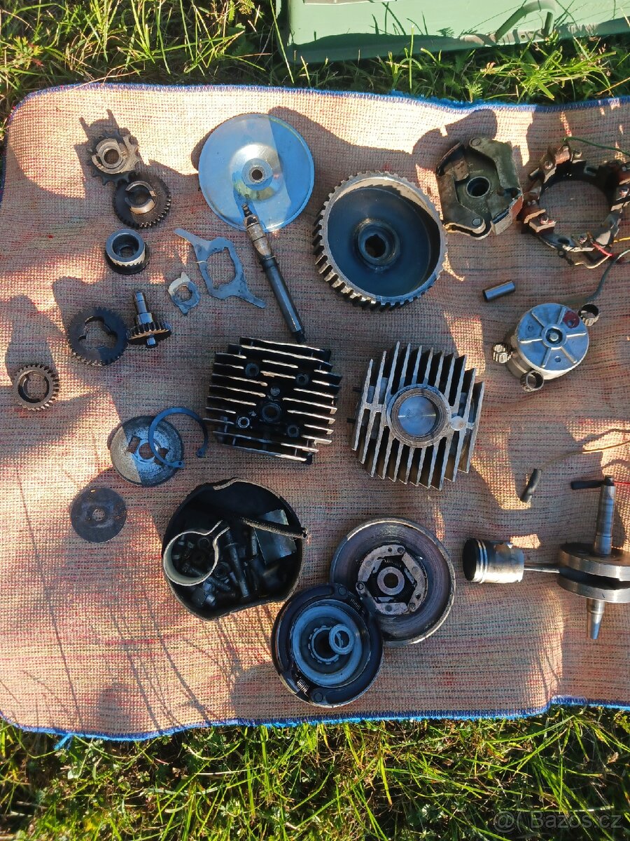 Dily motoru , spojky motor babetta - 3