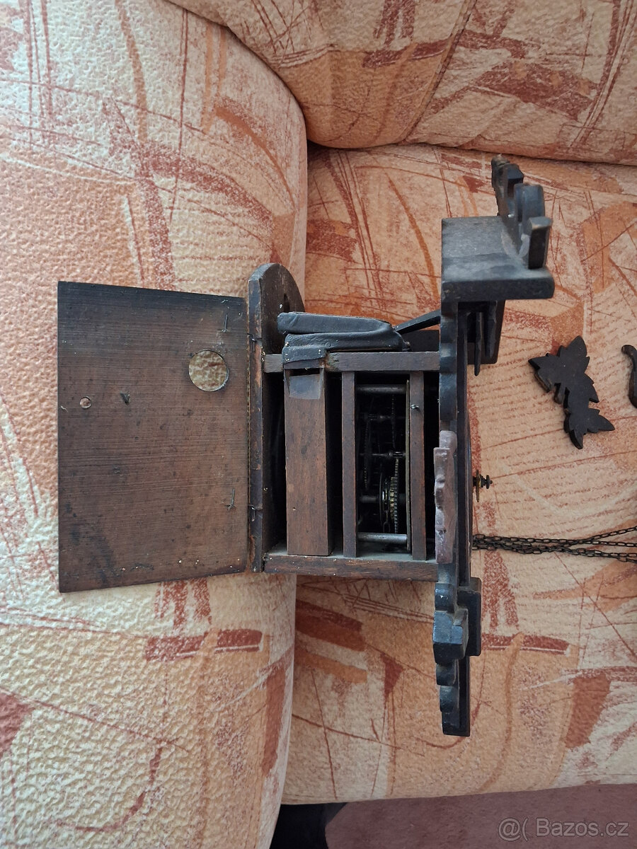 Prodám dřevěné kukačky - 3