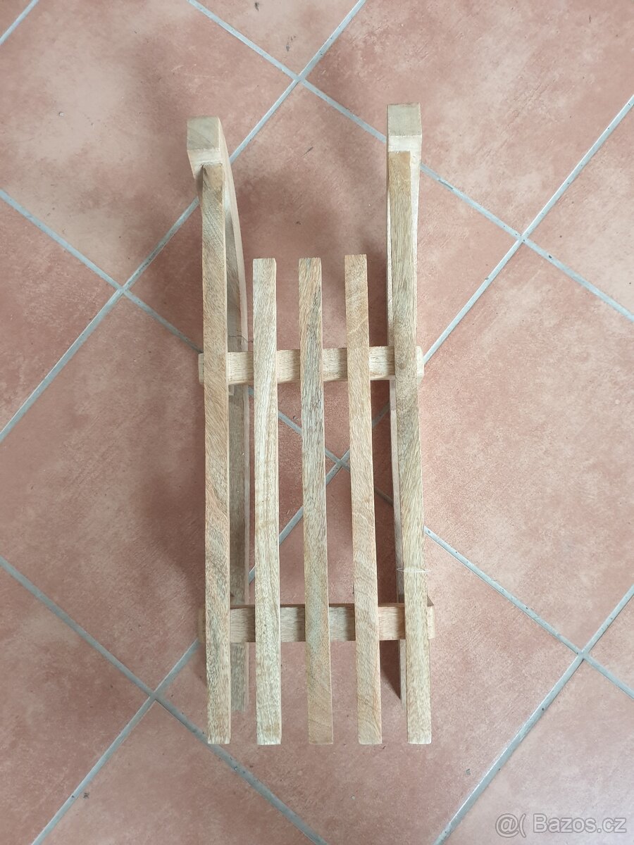 Zcela nové různé dekorace - 3