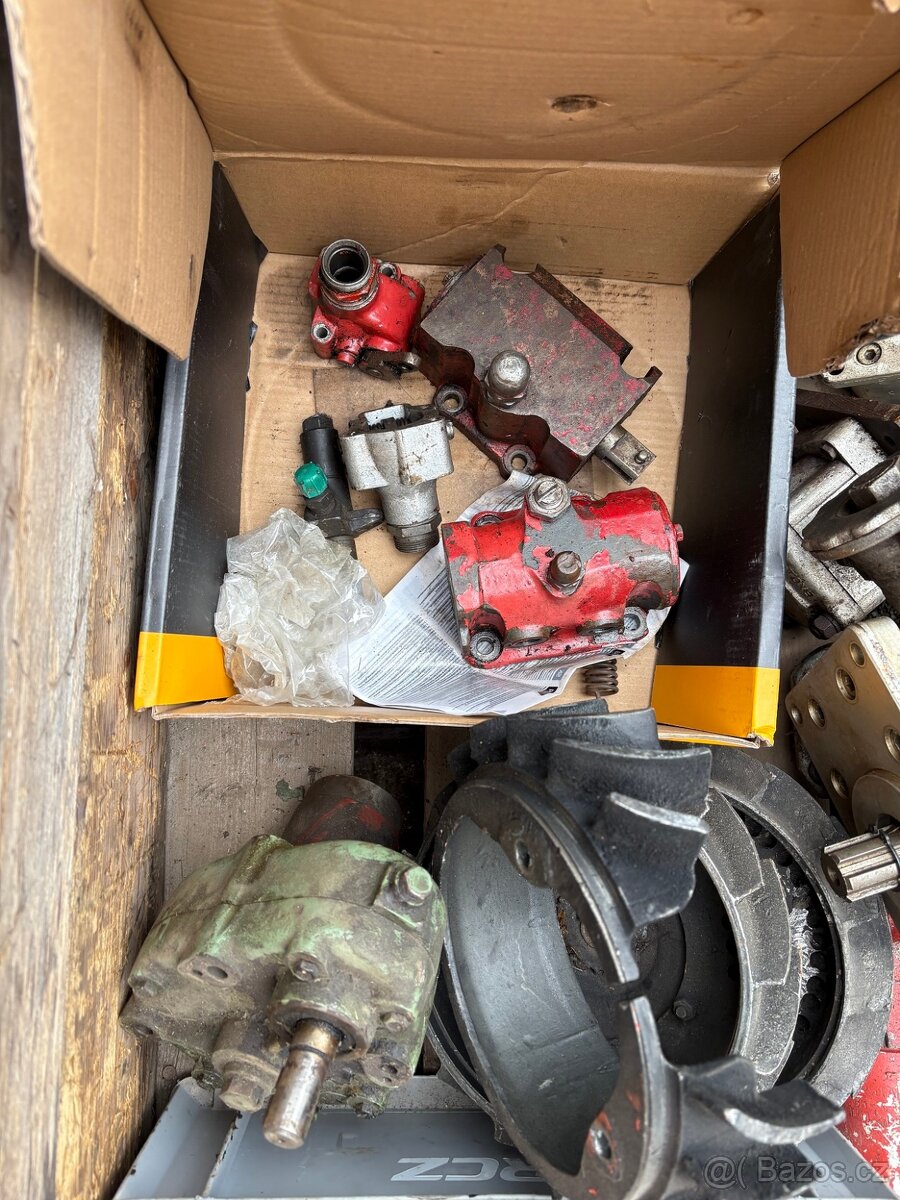 Díly traktor RS 09 - 3