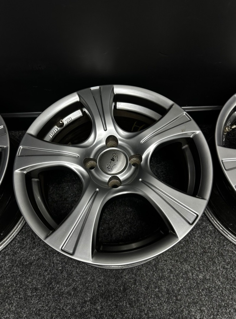 Alu Com4Wheels 4x100 15” - 3