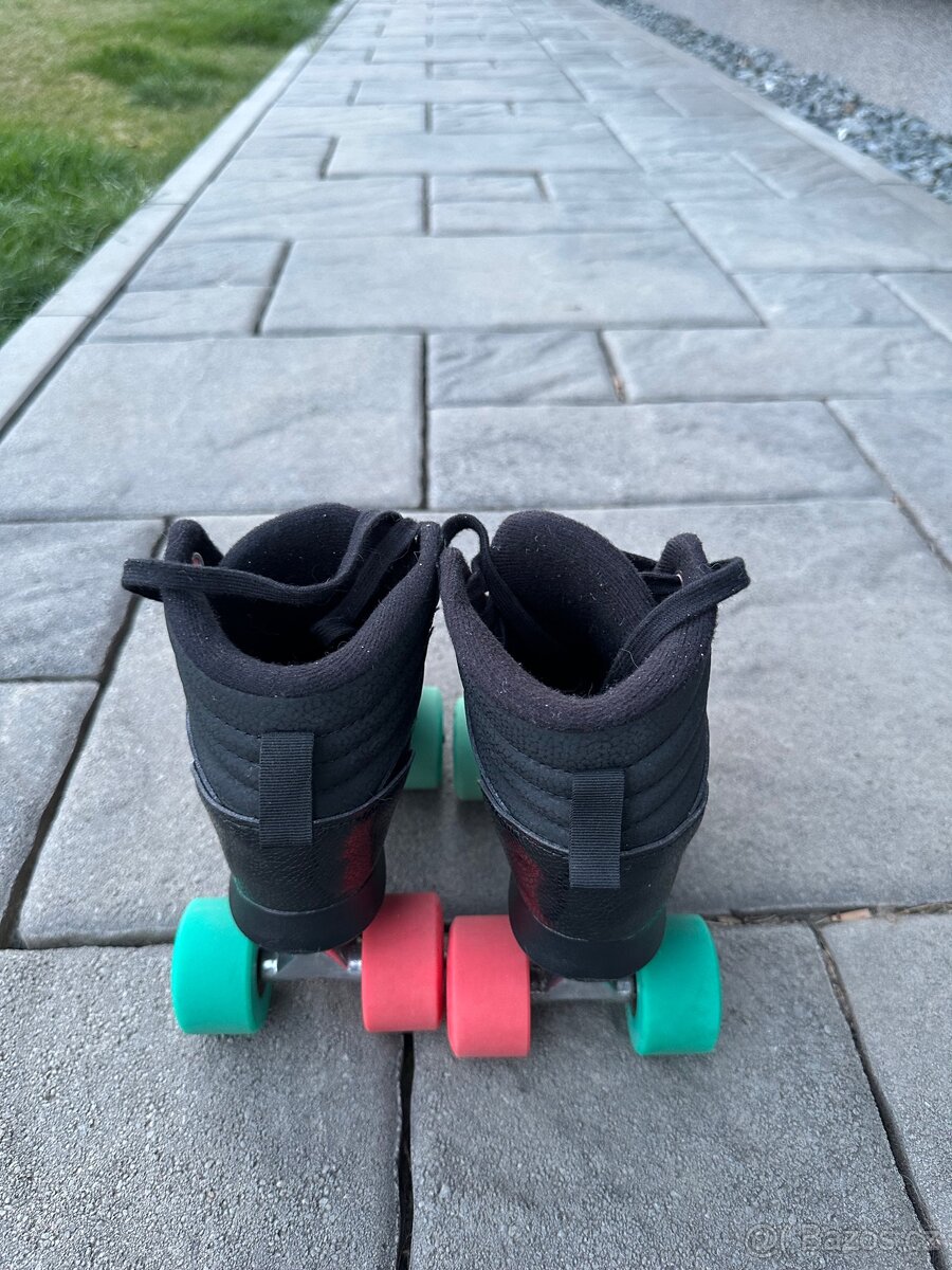 Kolečkové brusle, vel. 34 - 3