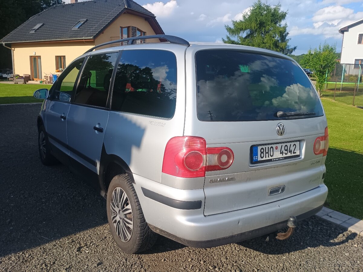 VW Sharan 1.9tdi 96kw rok 11/2004 - 3
