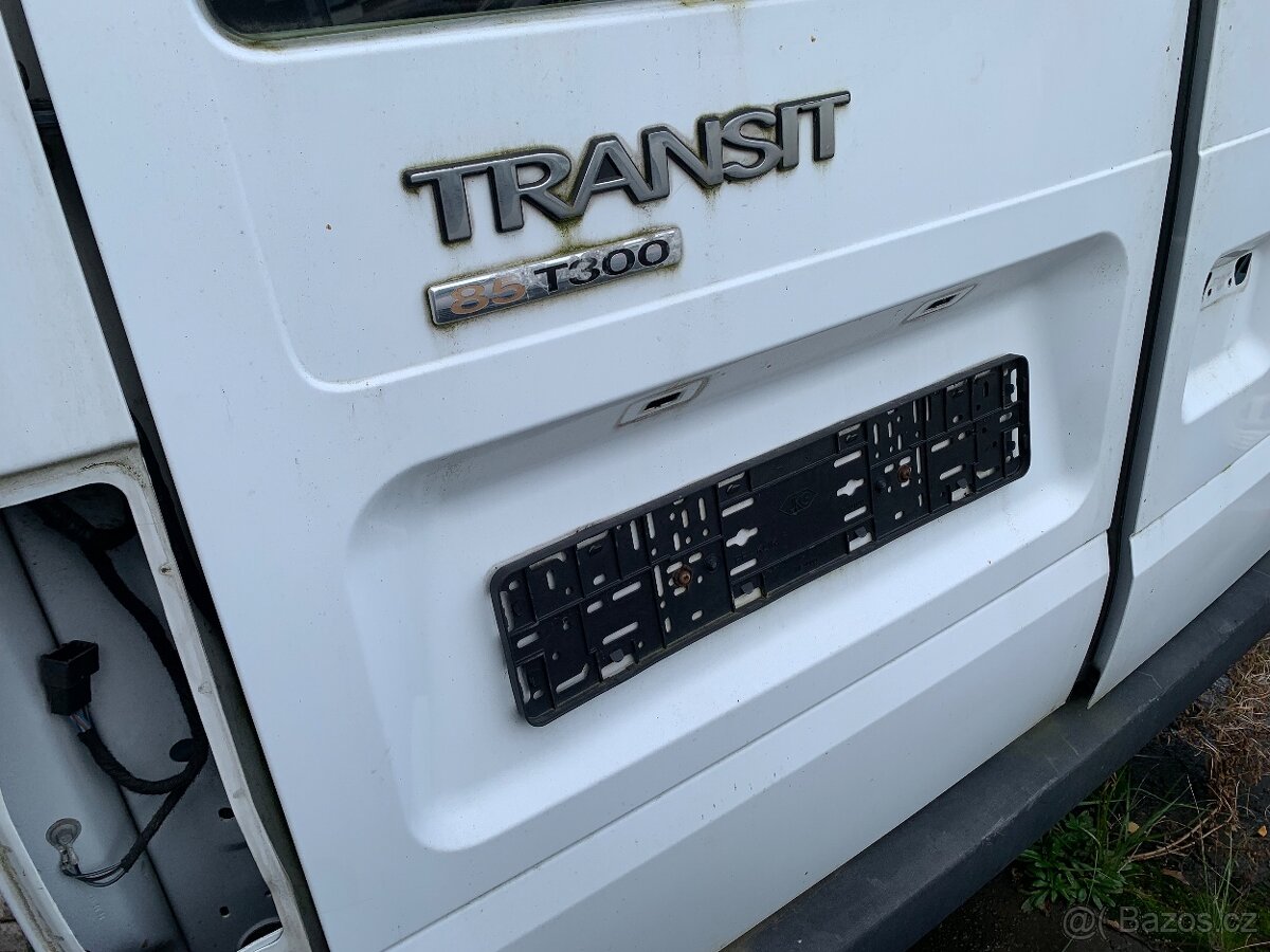 Zadní dveře Ford Transit - 3