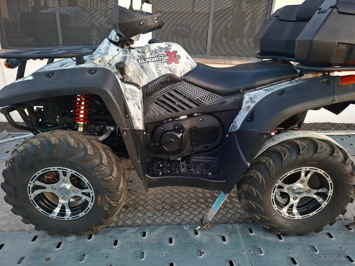 Čtyřkolka CF moto 600 EFI ,X6 Gladiator ,4x4 ,2010.