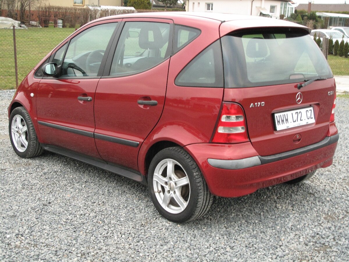 Mercedes-Benz A170 cdi automat v nouzáku - 3