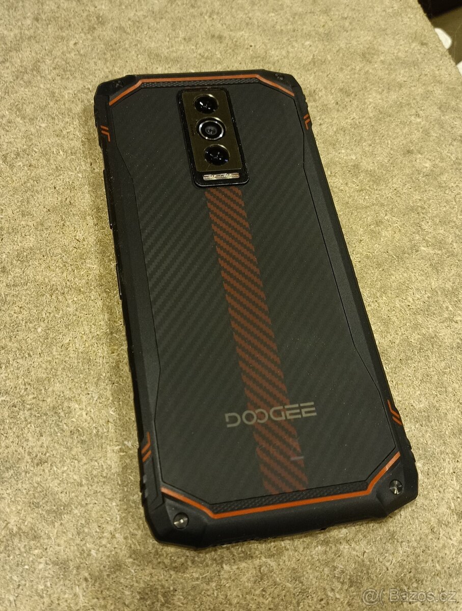 Odolný telefon DOOGEE Blade 10, 3 měsíce starý - 3