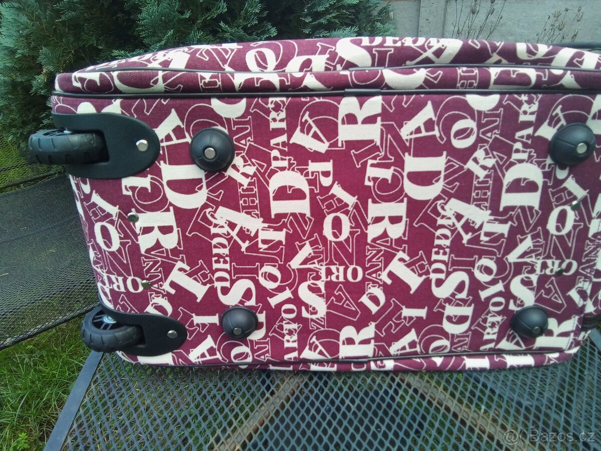 CESTOVNI TAŠKA S KOLECKY - 3