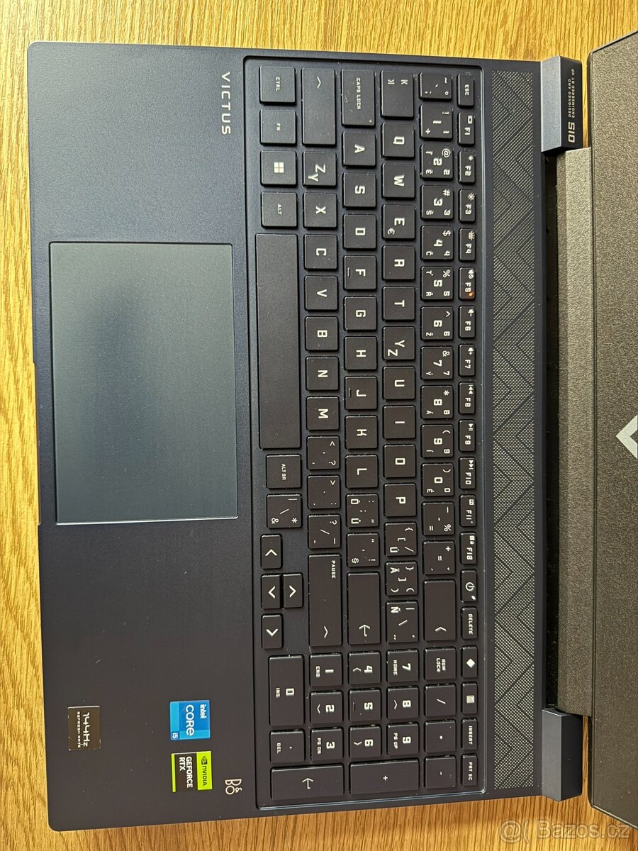 HP Victus 15 – i5-12500H / RTX 4060 / 16 GB RAM / 1 TB SSD – - 3