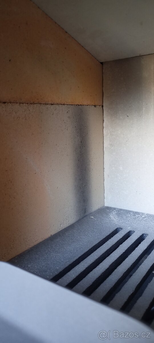 Krbová kamna OKTA ECO, teplovzdušná 3,9 kW - 3