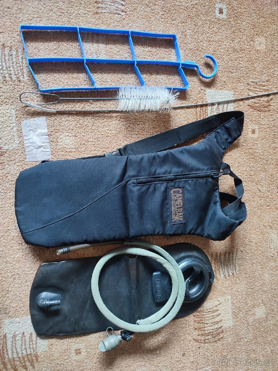 Camelbak batoh 3l+sada na čištění,vak - 3