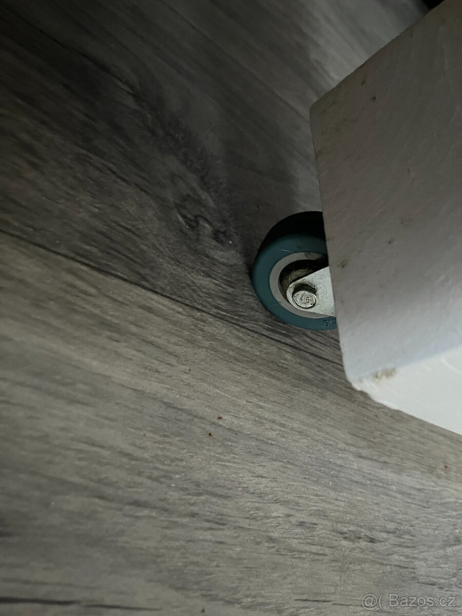 Paletový konferenční stolek - 3