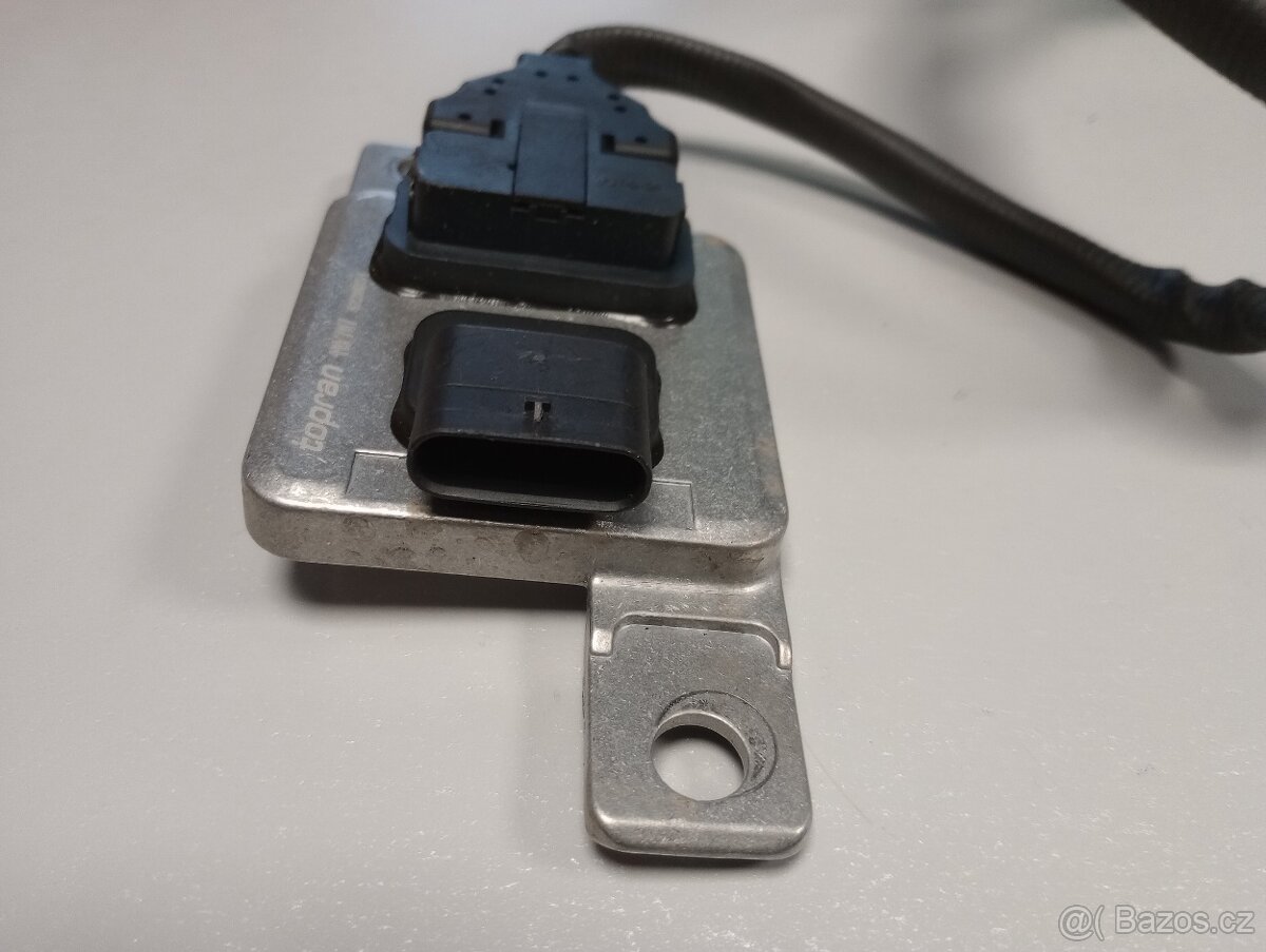 Snímač NOx VW,AUDI, 03L907807 AF nový díl. - 3