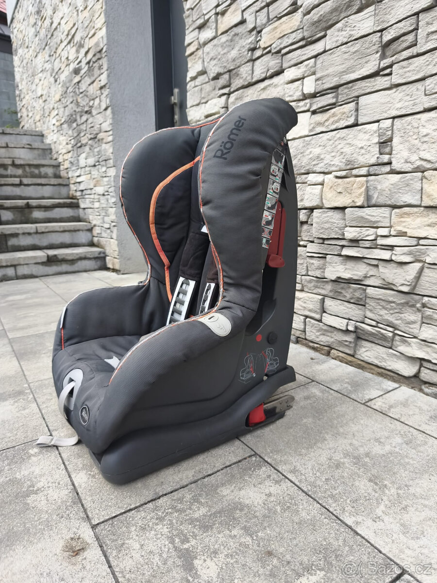 Autosedačku Romer Duo plus - 3