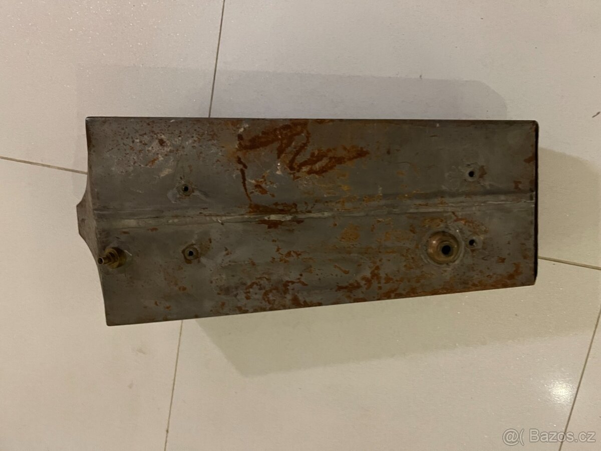 nádrž Triumph SD/Ricardo - 3