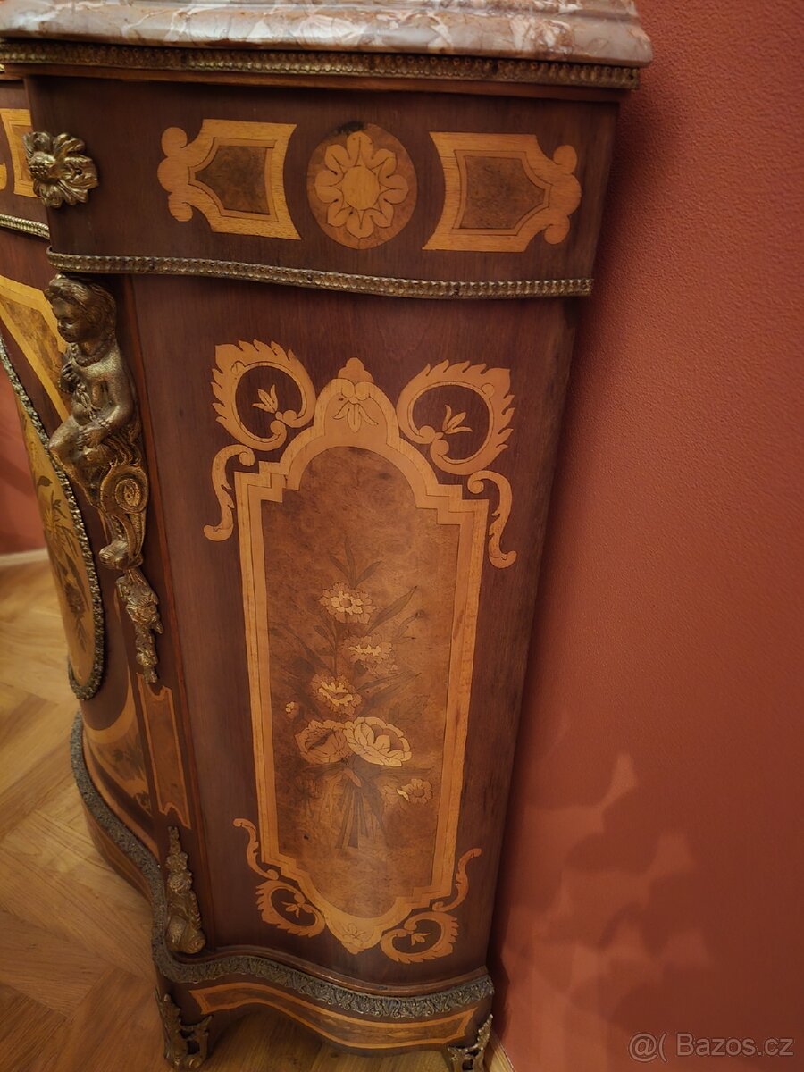 Komoda s intersii - 3