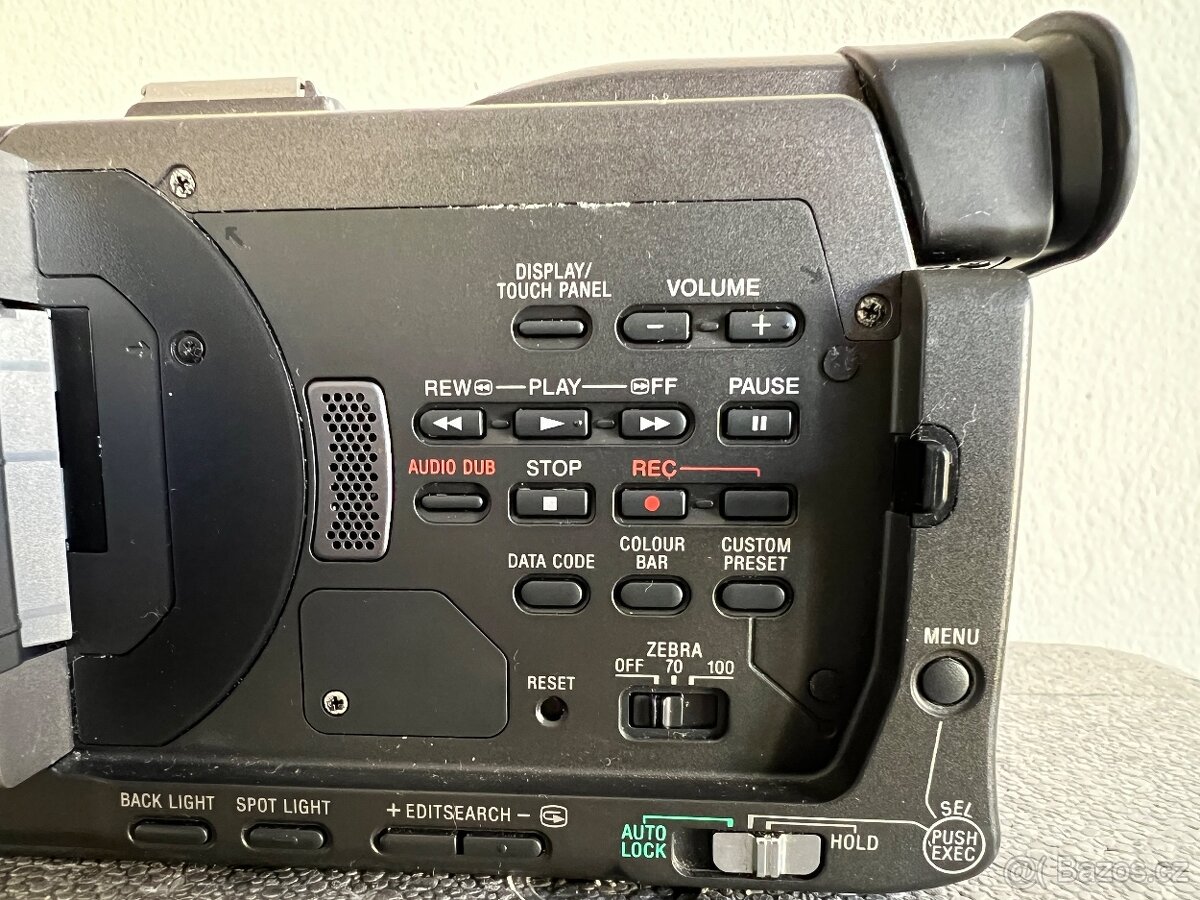 SONY DCR-TRV950E MiniDV Camcoder - 3