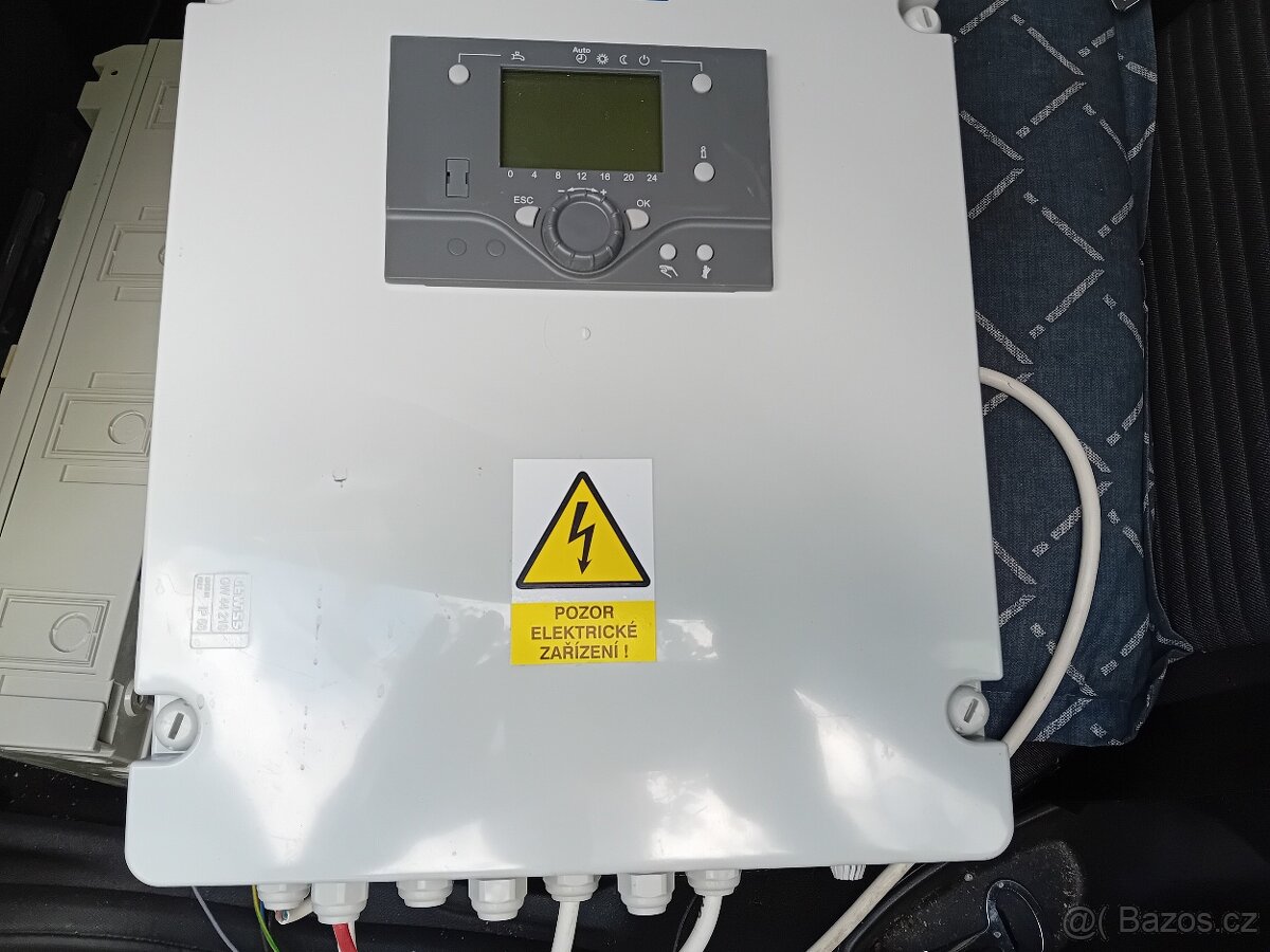 Ekvitermní regulátor Siemens RVS 46.543/109 - 3