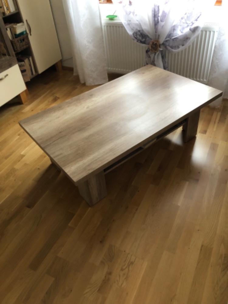 Konferenční stolek - 3