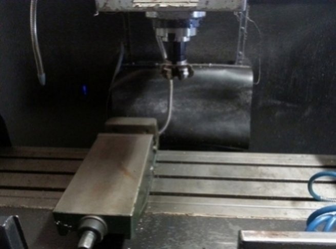 CNC frézka modelu SYNTAK M6, rok 2012 - 3