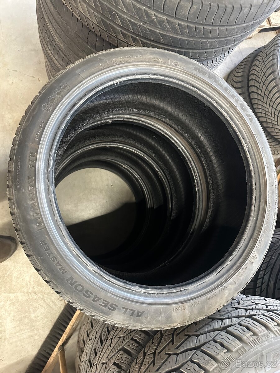 Celoroční pneu 215/40ZR17 87W - 3
