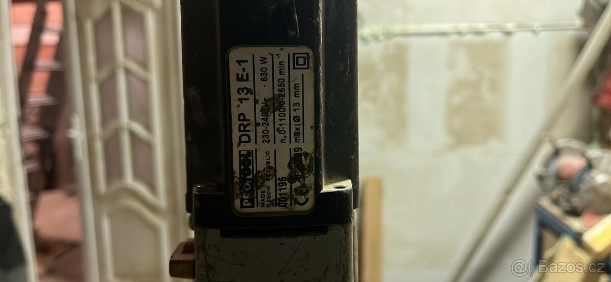 Masivní stolní vrtačka PROTOOL DRP 13 E-1 se stojanem a stol - 3