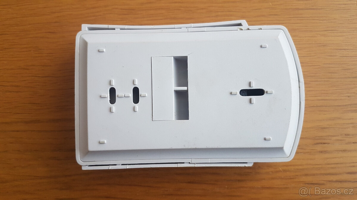 Pokojový termostat HP-510 programovatelný - 3