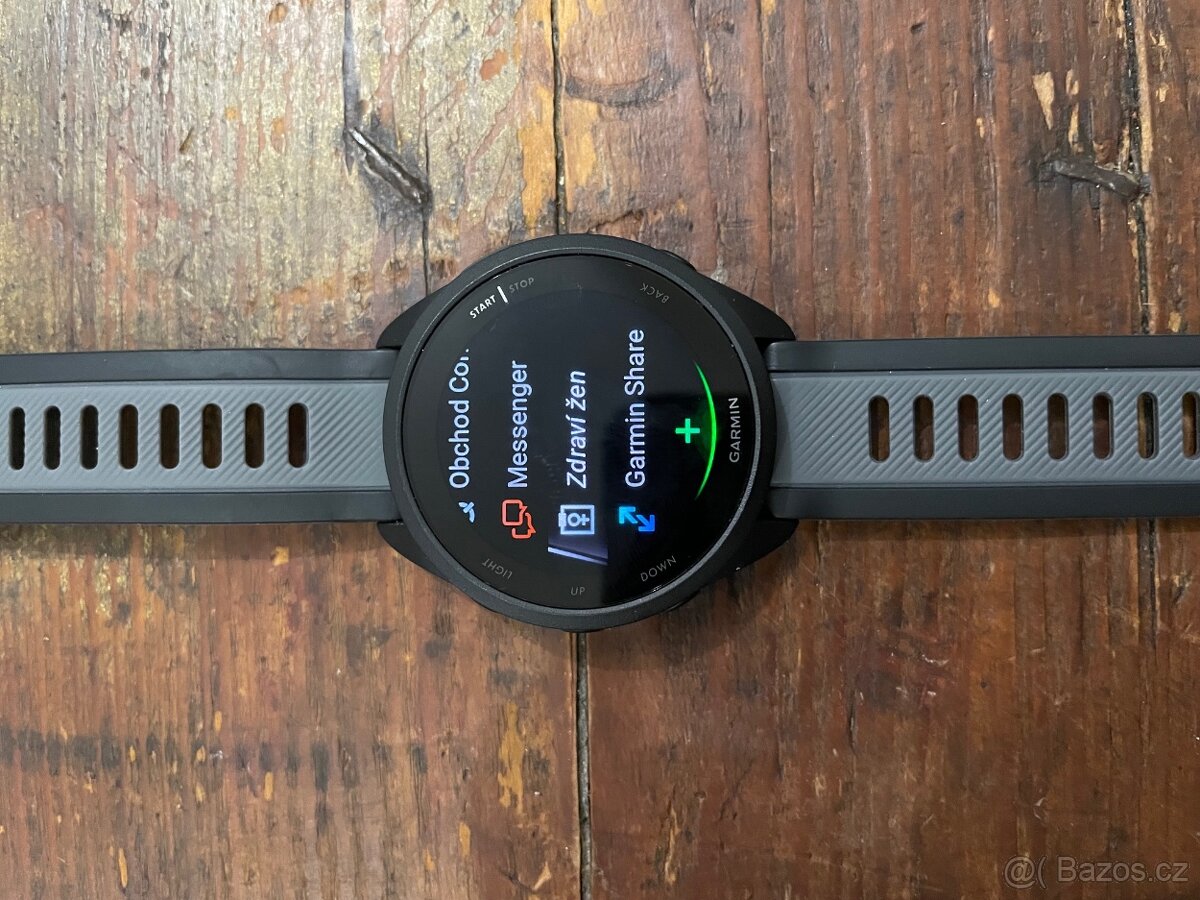 Hodinky Garmin Forerunner® 165 Music-nepoužité - 3